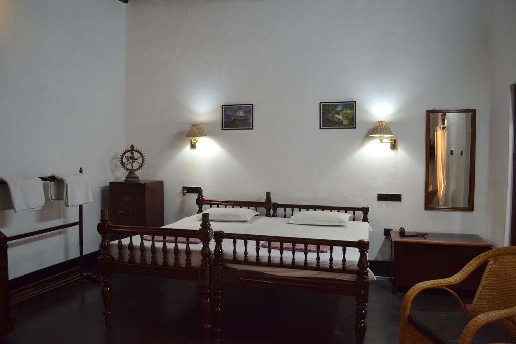 Tharavad Heritage Alappuzha Luaran gambar